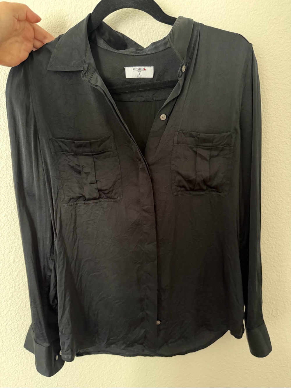 Untuckit Washable Silk Black Button-Front Pocket Blouse